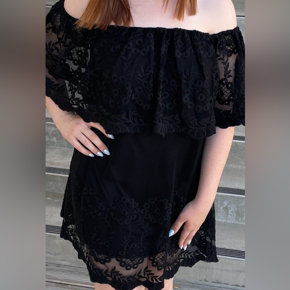 Lace off the shoulder dress size medium